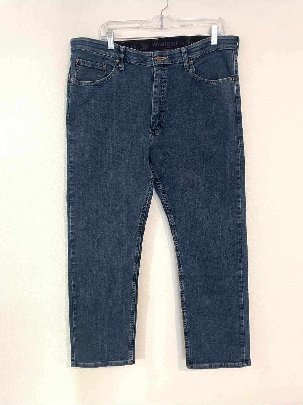 Wrangler Regular Fit Comfort Flex Men’s 36x29 Classic Blue Jeans